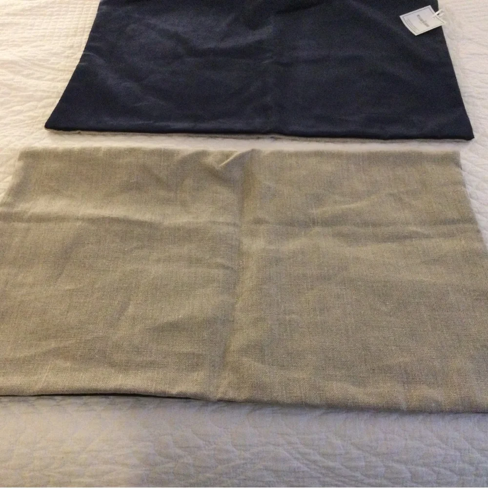 Williams Sonoma Navy Velvet Pillow Shams